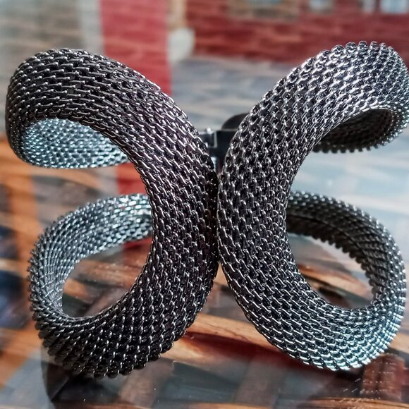 Chunky Alloy Steel Gun Metal Mesh Cuff Infinity Statement Hinge Bracelet - Picture 3 of 10